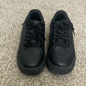 Men's Black Sneakers